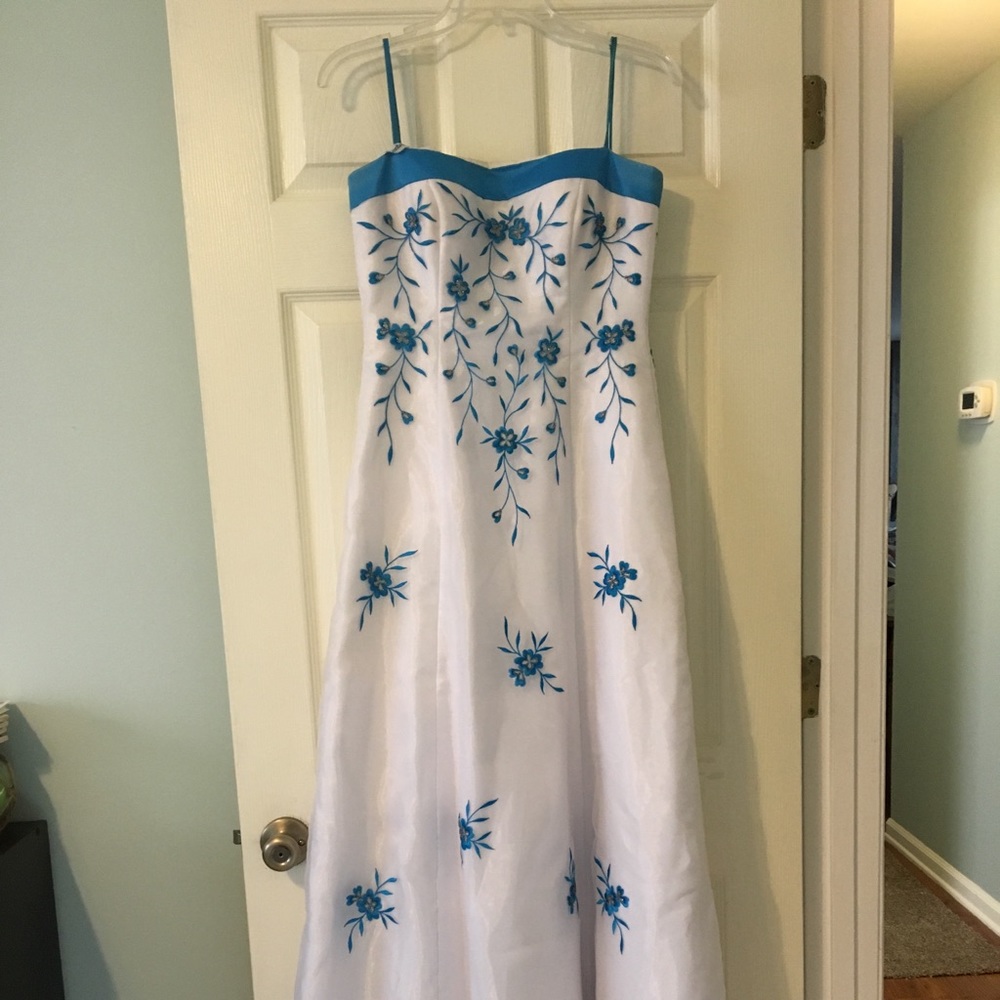 White and Blue Morgan & Co Formal Pageant Dress